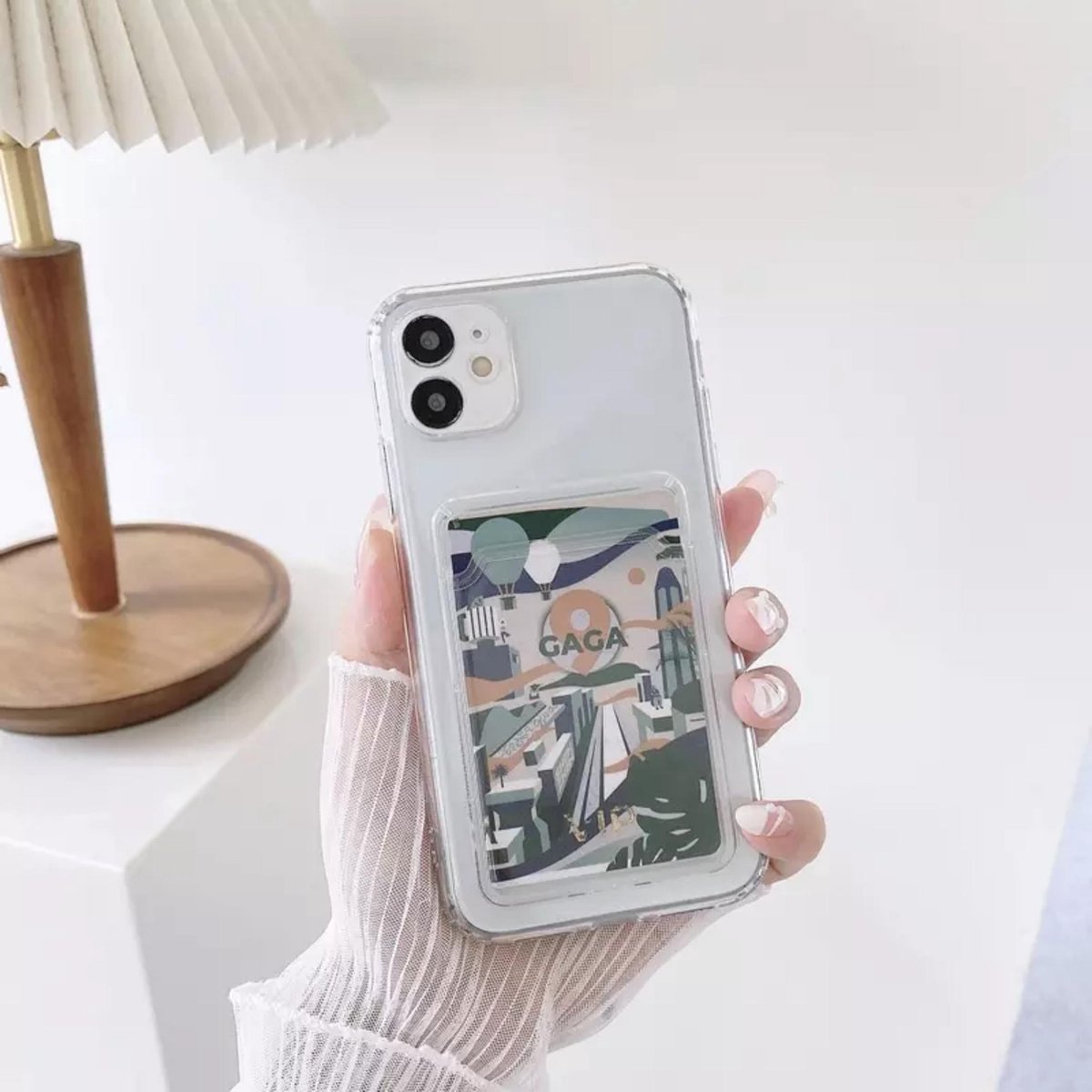 Transparant Hoesje met Kaarthouder - Geschikt voor Apple iPhone 11 - Doorzichtige Shockproof Case met Pasjeshouder - TPU Hoes met Vakje voor Pasje - Card Case