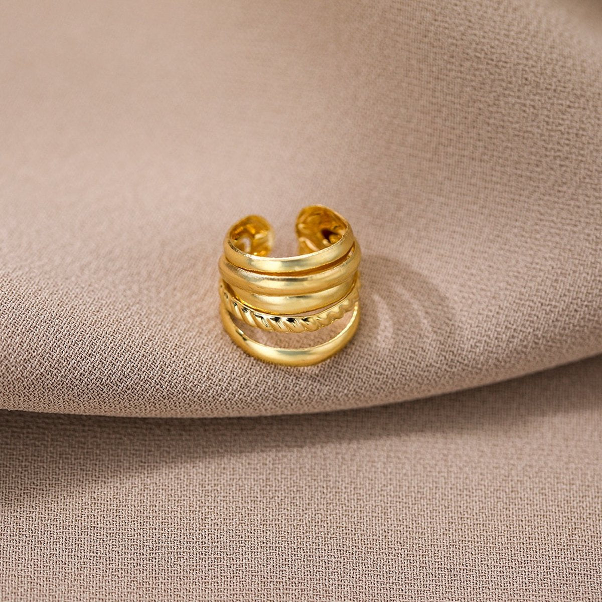 Set van 5 - Fake Helix Goud - Nep Piercing - Klem Oorbellen Oorpiercing - Nep Helix - Ringetje Goud - Metaal