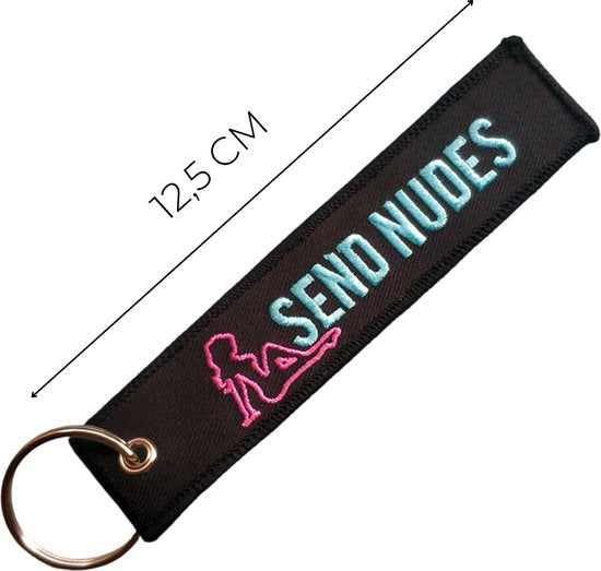 Auto Sleutelhanger - Send Nudes - universeel/alle automerken - Keychain - Grappige Sleutel Hanger Cadeau - Auto Accessoires