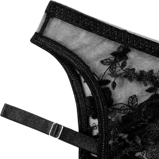 Set van String en Jarretelgordel - Zwart - met Kant en Rozen - Verstelbare Bandjes - Sexy Dames Lingerie - Ondergoed - Maat XL