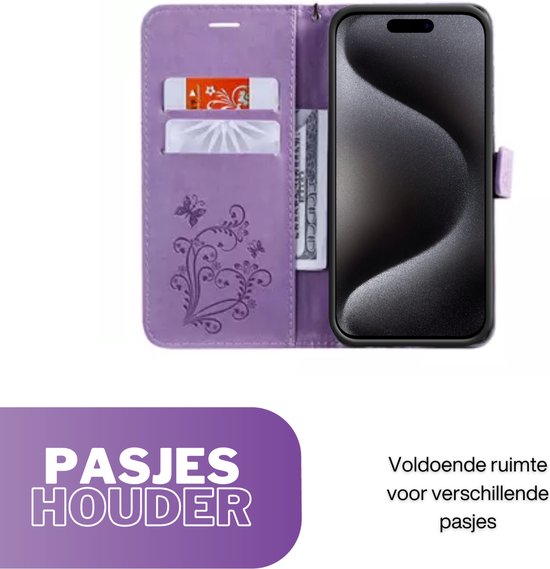 Hoesje Vlinders Paars - Geschikt voor Apple iPhone 15 Pro Max - Portemonnee Book Case - Boekje Met Kaarthouder / Pasjeshouder en Magneetsluiting - Booklet Beschermhoes - Boekhoesje met Draagkoord