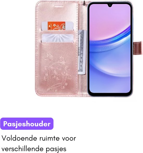 Hoesje Vlinders Roze - Geschikt voor Samsung Galaxy A15 - Portemonnee Book Case - Boekje Met Kaarthouder / Pasjeshouder en Magneetsluiting - Booklet Beschermhoes - Boekhoesje met Draagkoord