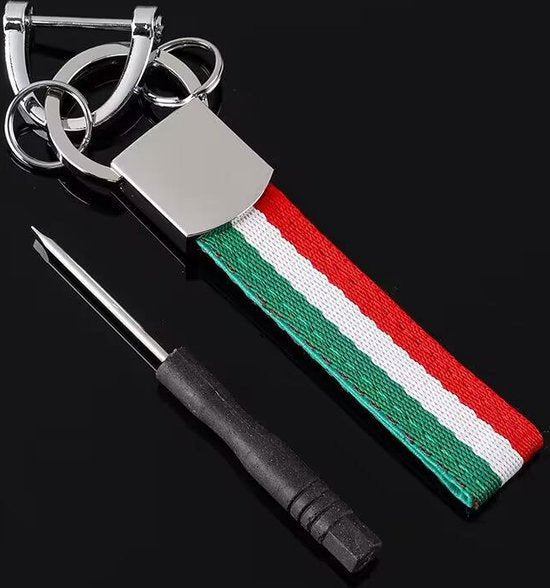 Luxe Vlag Sleutelhanger - Italiaanse Vlag - Zilver - Italiaanse Auto's / Universeel - Keychain Sleutel Hanger Cadeau - Italy - Auto Sleutelhanger