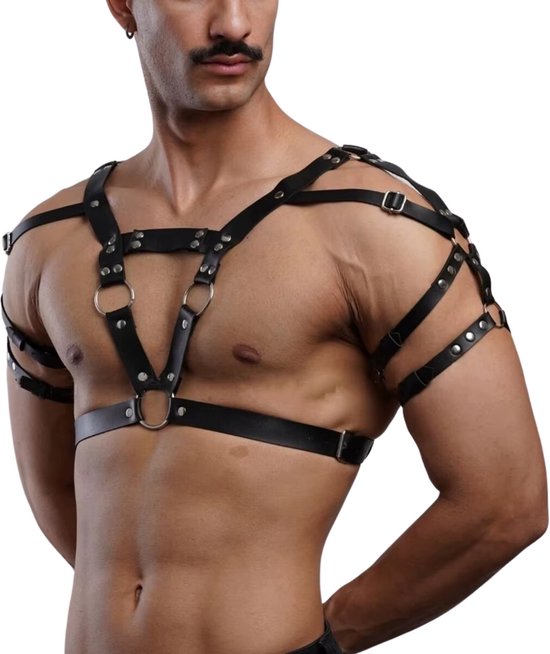 Sexy Heren Harnas Bovenlichaam – Verstelbaar Bondage Harnas - Kunstleer met Ringen – One Size - Erotiek & Bondage - Riem Voor Mannen - BDSM Sex Toys