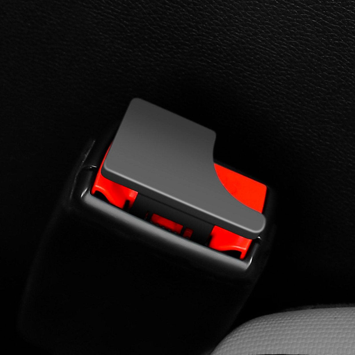 Gordel Alarm Stopper - Sluitend / Afgevlakt - Gordel Verlenger - Veilige Gordel Piep Stopper - Waarschuwing Stopper - Gordel Clip - Autogordel Piep - Auto Accessoires