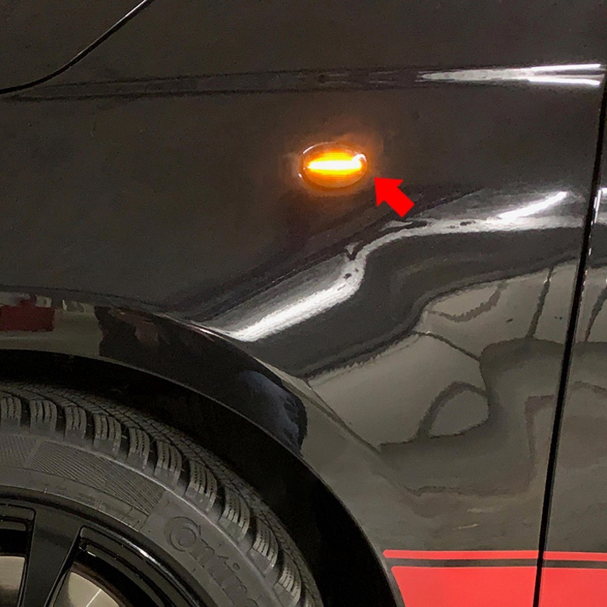 Dynamische LED Richtingaanwijzers (Smoked) - Geschikt voor Fiat 500 / Abarth 500 & 595 / Ford KA - Plug & Play Knipperlichten Zijkant -  Set van 2 Knipperlichten met LED streep - Flowing Water Effect
