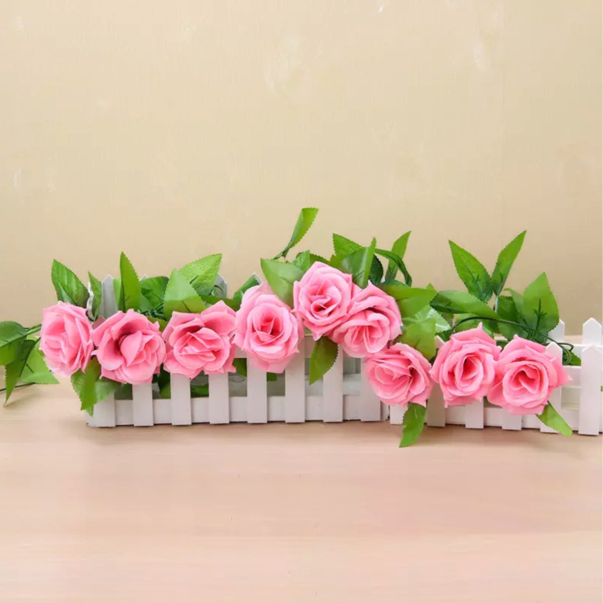 Bloemenslinger met 9 Rozen Roze - Stijlvolle Bloemenstreng voor Decoratie, Fietsmand of Stuur - 240 CM Bloemen - Plastic Kunstbloemen Fiets Slinger