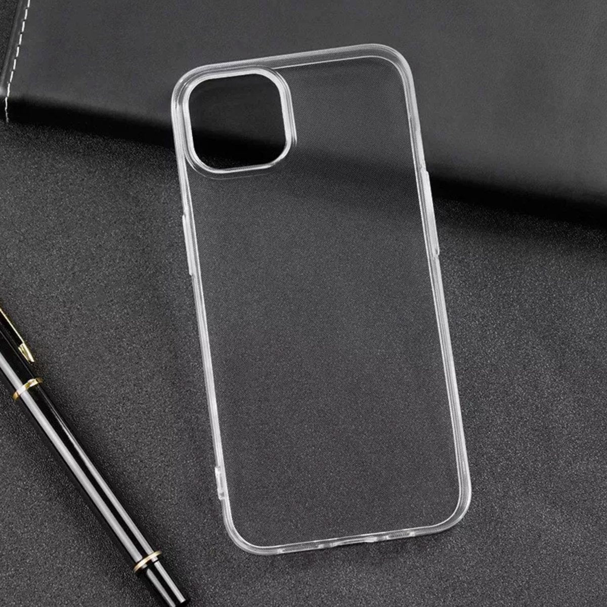 3 in 1 Set Geschikt voor Apple Iphone 15 Pro Max - Transparant Hoesje + Screenprotector + Cameraprotector - Doorzichtige Shockproof TPU Case - Tempered Glass Screen Protector - Glazen Camerabeschermer - Set van 3