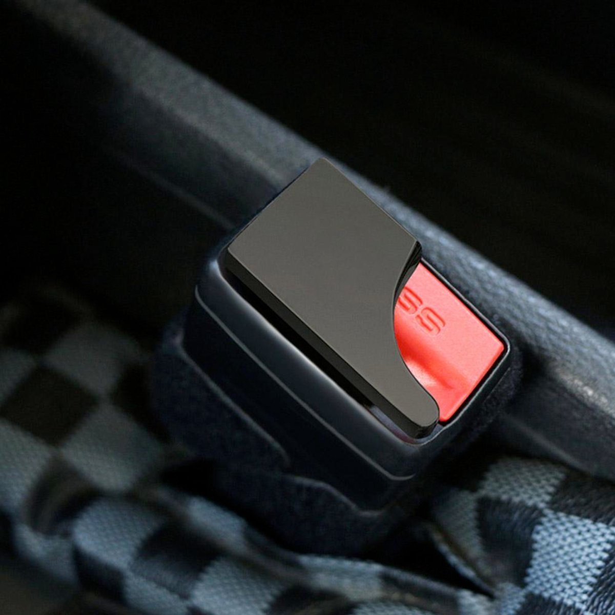 Gordel Alarm Stopper - Sluitend / Afgevlakt - Gordel Verlenger - Veilige Gordel Piep Stopper - Waarschuwing Stopper - Gordel Clip - Autogordel Piep - Auto Accessoires