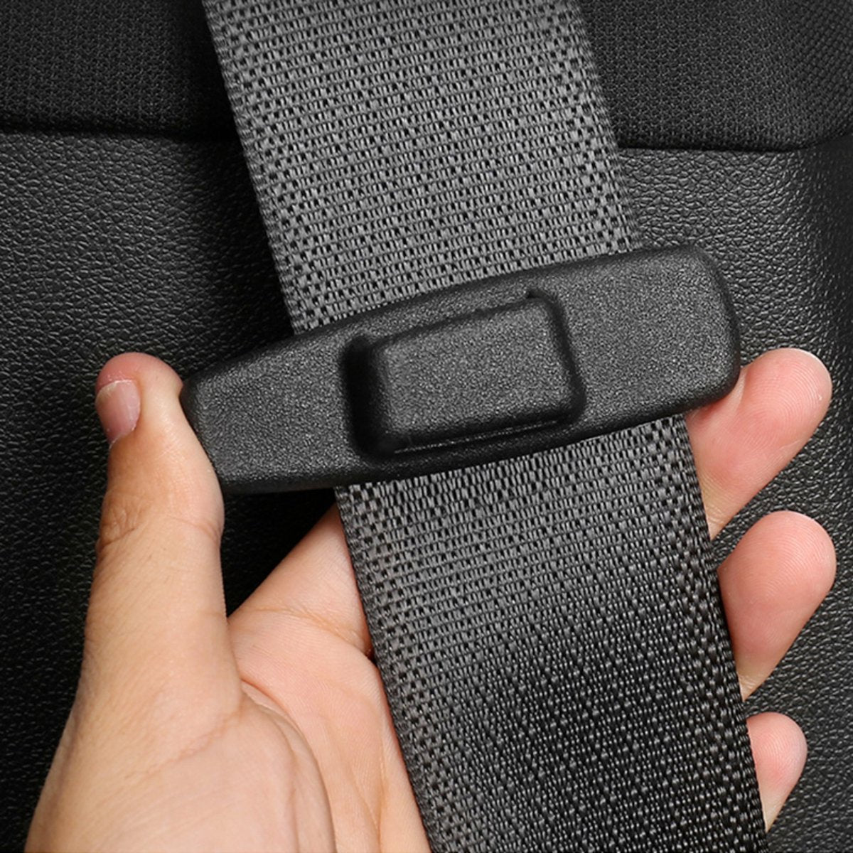 Set van 2 Gordel Houders - Stopt Rammelen en Trillen - Veilige Gordel Rammel Stopper - Gordelhouder - Gordel Gesp Houder - Autogordel Houder - Auto Accessoires