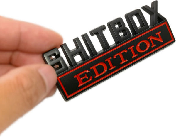 Auto Embleem Shitbox Edition - Zwart Rood - Zelfklevende Badge - Embleem - universeel/alle automerken - Logo - Auto Accessoires