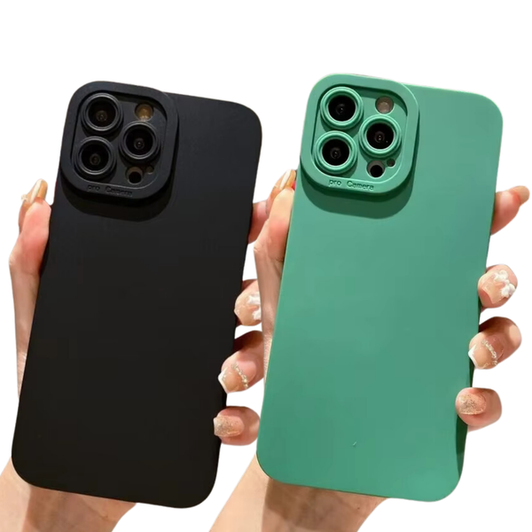 Set van 2 Hoesjes - Geschikt voor iPhone 13 - Extra Stevig Camera Bumper - Zwart en Groen - Soft Touch TPU Case - Set van Twee Hoesjes