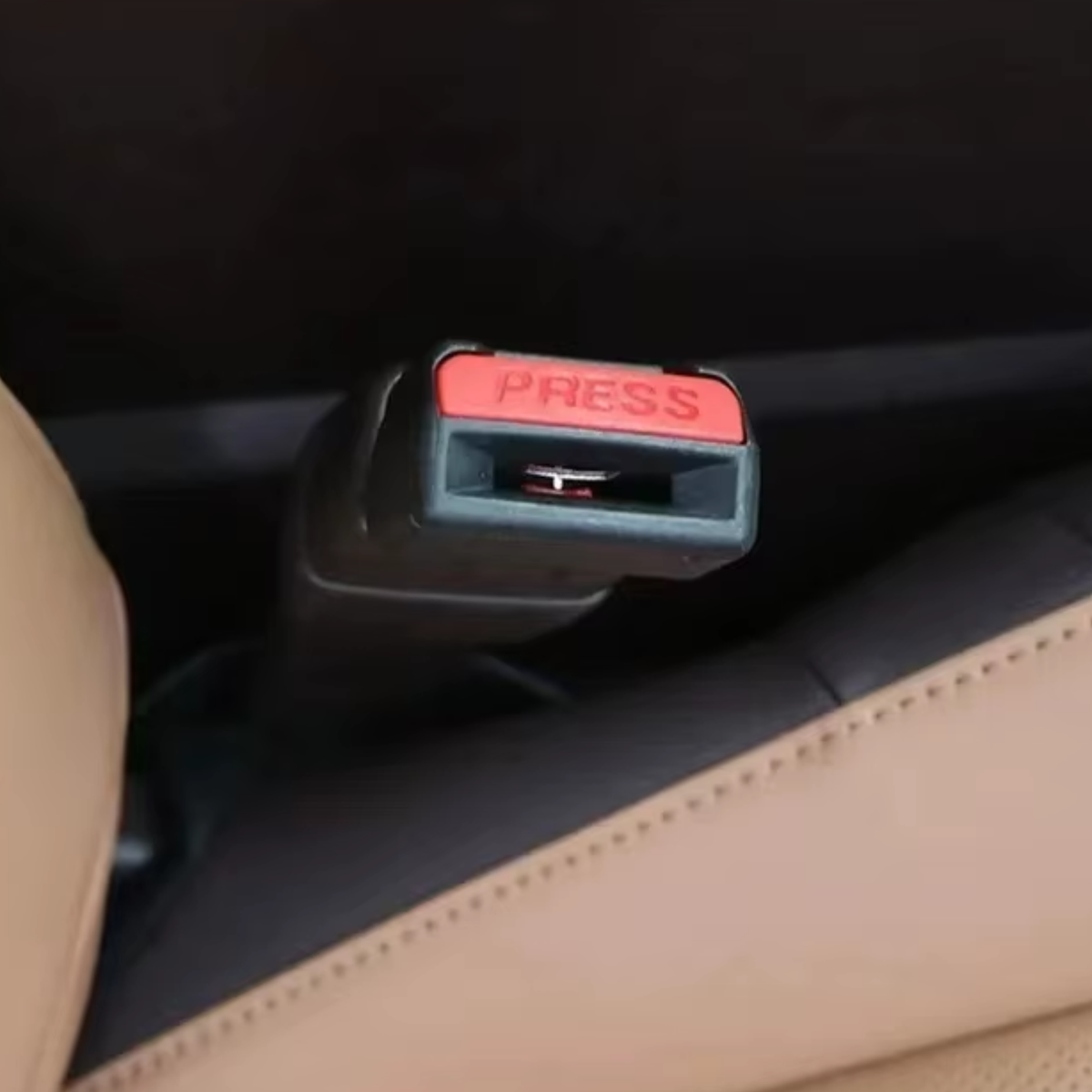 Gordel Verlenger - Originele Kwaliteit Gesp - Gebruiksvriendelijk - Veilige Gordel Piep Stopper - Waarschuwing Stopper - Stevige Gordel Clip - Autogordel Piep - Auto Accessoires