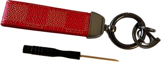 Luxe  Sleutelhanger - Rood Patroon met Antraciet Hanger - Dames & Heren Designer Sleutel Hanger - Keychain Mode  Cadeau - Fashion Auto Accessoires