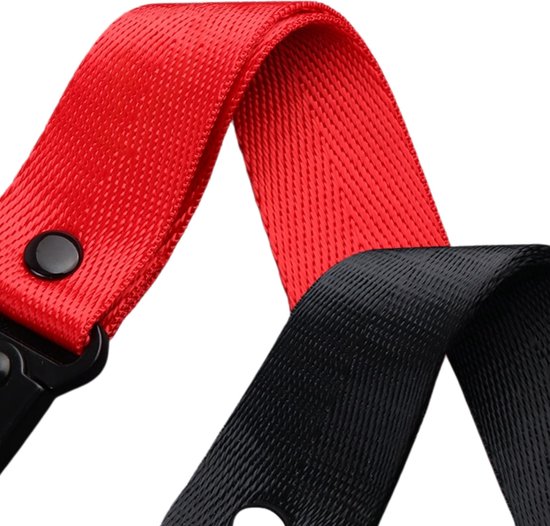 Strap Sleutelhanger Zwart - Performance - Geschikt voor alle automerken/ universeel - Sleutel Hanger Keychain Cadeau - Tas Hanger - Spiegel Hanger - Auto Accessoires