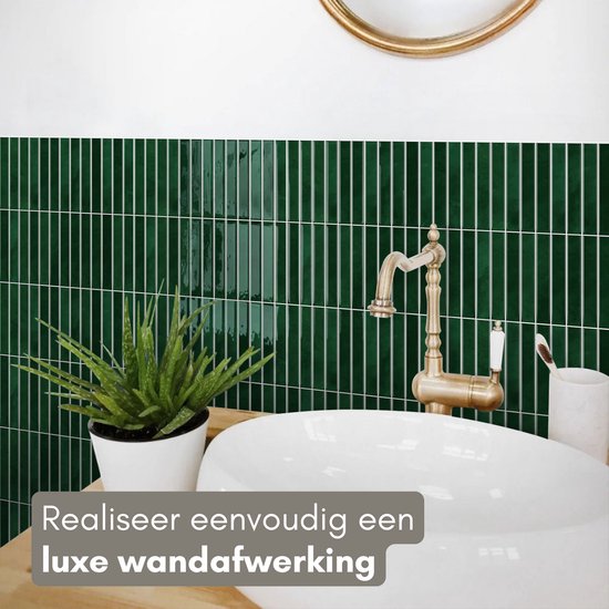 Solusia Zelfklevende Plaktegels - Groen – 10 Hoogwaardige Plaktegels voor Wand – Waterdichte Wandpanelen voor Keuken, Badkamer en Toilet – 30 x 30 cm – Makkelijk aan te brengen - Tegeltjes Tegelstickers - Smal Patroon