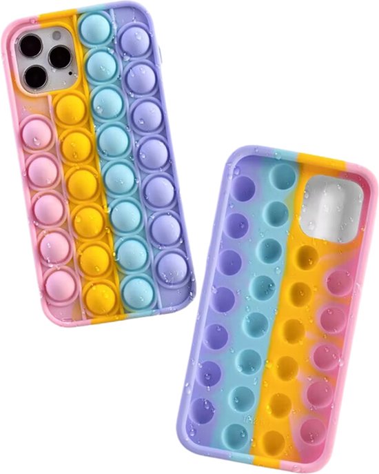 Pop It Telefoonhoesje Rainbow - Geschikt voor Apple iPhone 13 / 14 - Anti-stress Hoesje - Regenboog Kleuren - Zacht Siliconen Materiaal - Schokbestendig - Met Camera Bescherming - Fidget Toy Hoesje