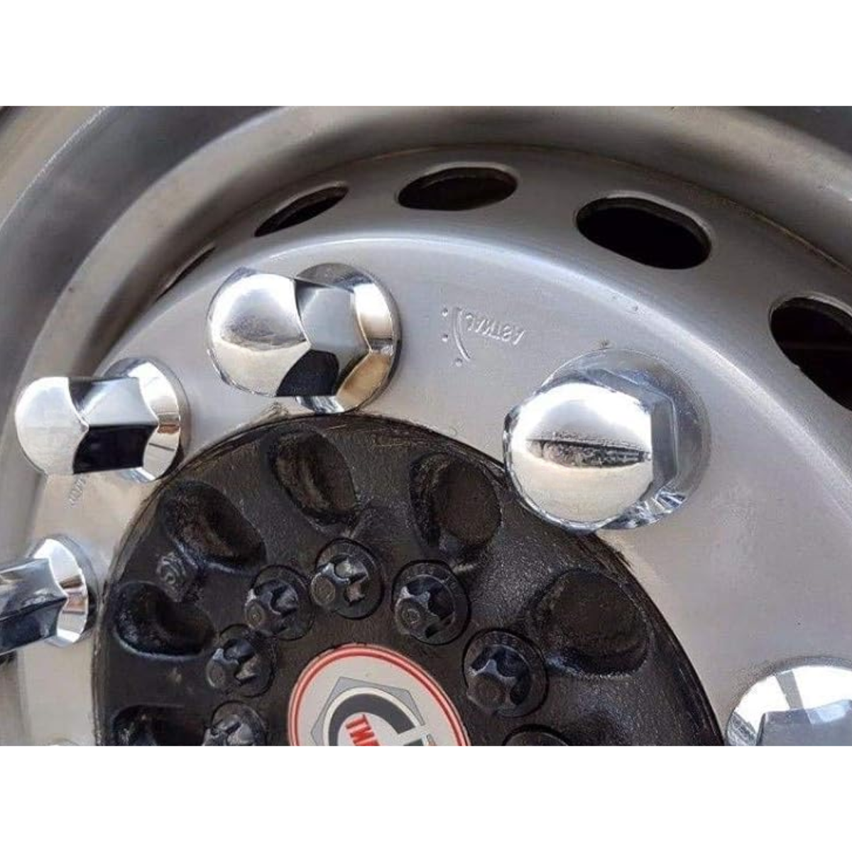 Vrachtwagen Wielmoerdoppen Chroom - 100 Stuks - 50 mm x 33 mm - Kunststof - Wiel Moer Cover Caps - Bescherming Voor Wielmoeren - Wieldoppen - Geschikt Voor Vrachtwagen / Trucks / Aanhanger / Bus / Trailer - Voertuig accessoires